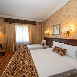 https://rose-by-molton-hotels.istanbul-turkeyhotels.com